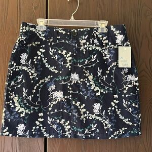 Croft & Barrow Floral Print Skort - Navy and White